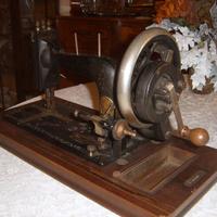 Macchina da cucire vintage