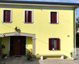 Casa singola a Borgo Veneto (PD) - Saletto