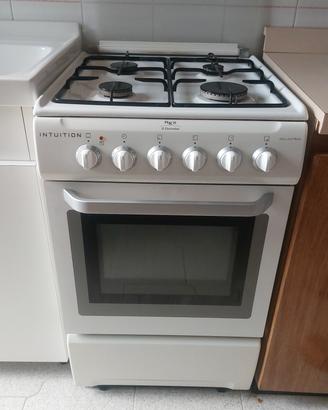 cucina a gas + forno elettrico 