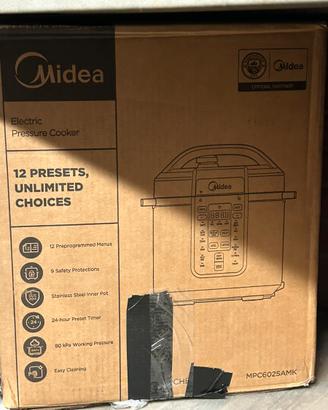 Lotto cucina 2 prodotti Midea ancora imballati