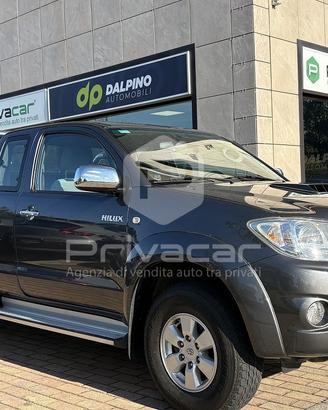 TOYOTA Hilux 2.5 D-4D 4WD 2p. Extra Cab SR