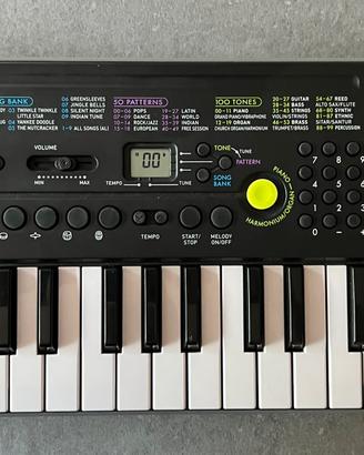 Tastiera piano Casio SA-47 alimentatore e custodia