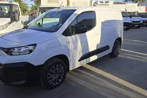 FIAT DOBLO 3 POSTI 1.5 BLUE HDI 100 CV -2024