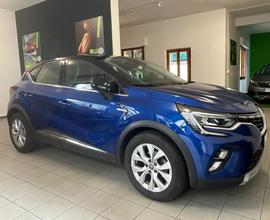 RENAULT Captur Blue dCi 95 CV Intens