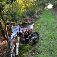 Pit bike 125