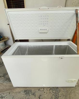 Congelatore a pozzo 289L
