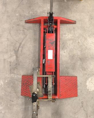 sollevatore vespa