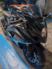 Suzuki GSX R 1000 k7 k8