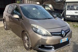 Renault mega e scenic 7 posti