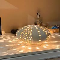 Lampada da tavolo in pietra leccese