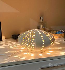 Lampada da tavolo in pietra leccese