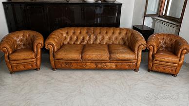 Divano e poltrone Chesterfield
