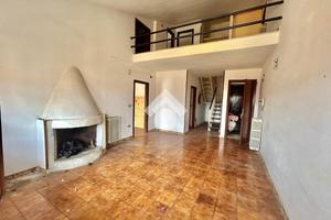 6 LOCALI A CERVINARA