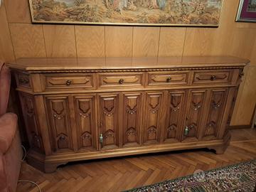 Credenza 230 cm + Tavolo 190 cm  con 6  sedie 