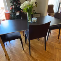 Tavolo MOLTENI + 4 sedie MOLTENI