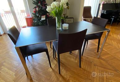 Tavolo MOLTENI + 4 sedie MOLTENI