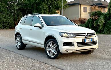 Volkswagen Touareg 3.0 TDI 240CV tiptronic BlueMot