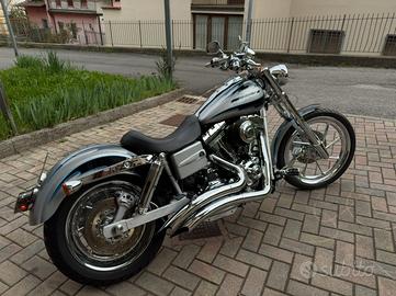 Harley-Davidson 110 Dyna C.V.O. - 2007