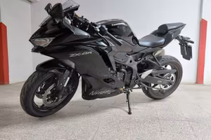 Kawasaki ninja ZX4R