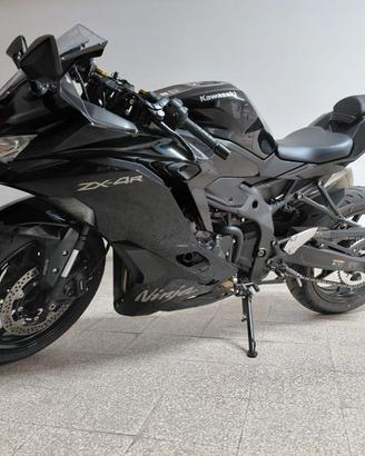 Kawasaki ninja ZX4R