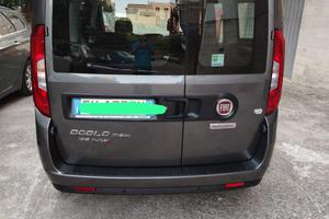 Fiat Doblo maxi-1,6 multiJet Ii-diesel-215Km