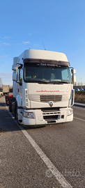 Renault Premium 450