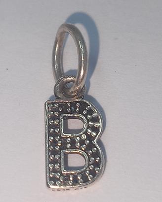 charm pendente Pandora lettera b