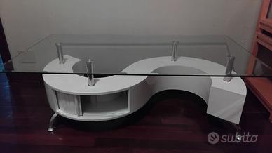 Tavolino da sala in vetro