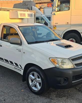 TOYOTA HILUX D-4D 2.5TDI FRIGO AUTONEGOZIO PESC