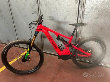 Specialized  levo 2022