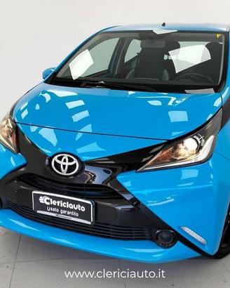 Toyota Aygo 1.0 VVT-i 69 CV 5 porte x-cite