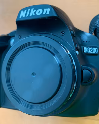 NIKON D3200