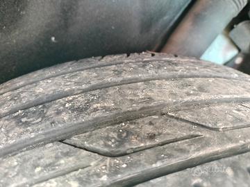 Pneumatici 215/50 r 18