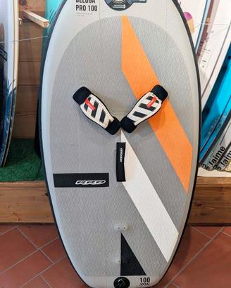 Tavola gonfiabile wing foil RRD AIR BELUGA usata