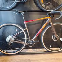 BICI GRAVEL KANZO ADVENTURE