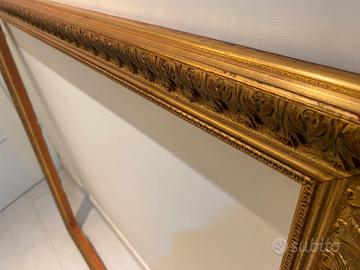Cornice dorata