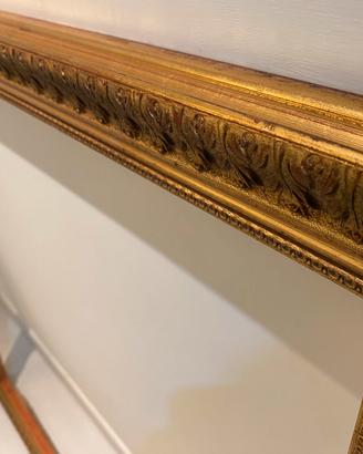 Cornice dorata