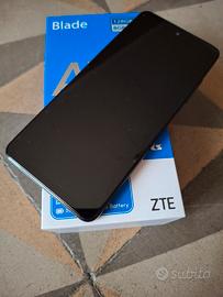 Telefono cellulare ZTE Blade A75