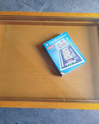 Tavolo da salotto con cassetto