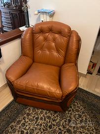 2 poltrone in pelle