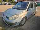 renault-scenic-scenic-1-6-16v-confort-dynamique