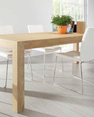 Tavolo in rovere decapato bianco