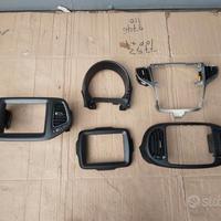 Cornice stereo o navigatore per lancia y,500 l ecc