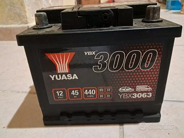 Batteria auto 45 Ah 1 anno di garanzia 