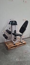 Leg curl seduto Nautilus Nitro Evo