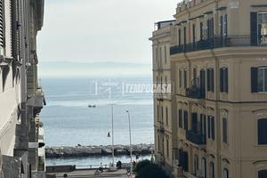 BILOCALE A POCHI PASSI DAL LUNGOMARE