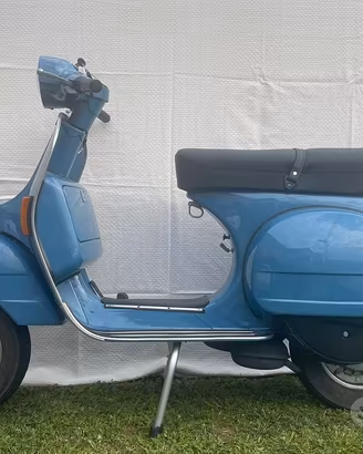 Vespa px125e