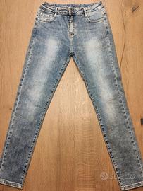 Jeans donna con lustrini 