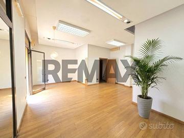 Locale Commerciale - Serramanna