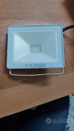 Faro da 12 w playled